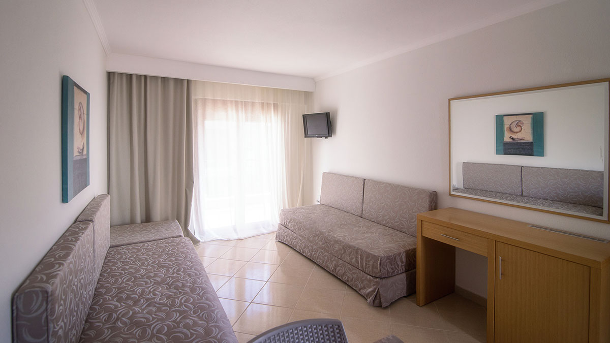 Apanemia By Flegra Hotels